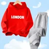 Kledingsets 2-13 jaar Tieners Tracksuit Tweede stuks Set Spring herfst Pullover Hoodies Jogging Pants Boys Sports Suit Londo Outfits