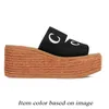 2024 Designer Womens Platform Sandaler White Black Pink Beige Slippers Woman Flat Slides Lady Beach Shoes Storlek 36-42