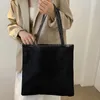 Abendtaschen Luxusdesignerinnen Frauen Handtasche lässige Unterarmtasche großer Kapazität Einfacher weiblicher Pendler Make -up Kosmetik