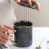 Muggar 400 ml nordisk stil guldfälg mugg keramiska kaffekoppar ljus lyx eftermiddag te kopp frukost havregryn mjölk par vatten