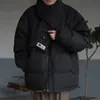 Ciepły płaszcz bawełniany kobiety Zimowa luźna zagęszczona kurtka ulica Vintage solidny kolor Parkana harajuku swobodny płaszcz parowy z szalikiem 240327