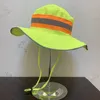 Szerokie brzegowe czapki wiadro fluorescencyjna zielona siatka boonie czapka wiadra odpowiednia dla kobiet na zewnątrz ochrona UV Sun Hat Refleksyjna bar Bezpieczne wędkarstwo plażowe Q240403