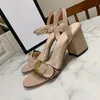 Kobiety płaskie pięta seksowne koronkowe sandały modne letnie skórzane buty do damskiej klasyczne designerstwo lady casual gumowe buty