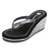 Hausschuhe Beachschuhe Ladies 'Slipper Frauen Heeled Mules Glitzerrutschen Gummi -Flip -Flops auf einer Keilplattform Sabot 2024 Hochsumme