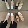 Kleiderschuhe Quadrat Zehen lässige weibliche Turnschuhe Frauen Frauen Sommer 2024 Gummi Basic Fashion Freizeit Schnürung PU Slip-On