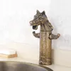 Rubinetti del lavandino da bagno in bronzo e colore oro materiale ottone mazzo acqua fredda del rubinetto di artisitc zodiacale