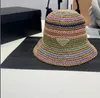 Mujeres Diseñador Bucket Hat Summer Colorido Paja hecho a mano Sombreros de ganchillo diseñador de lujo Fisherman Sun Hats Beach Beanies Gails Fashion Knit Tabs Panamá