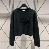 Sweaters de jersey de diseñador Mujeres Sweater Sweater Fashion Moda Femenina Femenina de la ropa de invierno Autumnias Damas Blancas Mangas largas sueltas zz