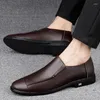 Scarpe casual uomini Brogue Dress Lace Up Gentleman Abito Elevatore Oxford Outdoor Fashion Platform Man Wedding Man