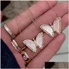 Pendant Necklaces Exquisite Retro Acrylic Small Butterfly Drop Oil Fl Necklace Women Girls Summer Simple Jewelry Fashion Party Deliver Dhyik