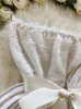 Frauenblusen Singreiny Lace Casual Off Schulter -Top Frauen elegante Slash Neck Schärpe Solid plissierte Damen Rückenless Französische Schlankbluse
