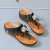 Slippers 2024 Ladies Retro Summer Beaded Pearl Buckle Flowers Decorative Fashion Women's Shoes Wedge Beach