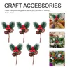 Fleurs décoratives 5pcs Creative Pine Picks Novelty Simulation Simulation Christmas Berry Cone Decor