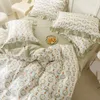 Sängkläder sätter bomull med fyrdelar set hudvänlig andningsbar lakan 2 stycken örngott sovrum tvillingstorlek täcke täckning