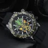 최고의 디자이너 남성용 시계 고품질 자동 석영 운동 남성 감시 사파이어 방수 스포츠 스포츠 Montre Luxury Wristwatches