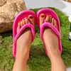 Slippers Summer Concis Couleur solide Les tongs pour femmes pour les femmes diaposentes confortables sandales à la maison en intérieur