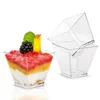 Kubki jednorazowe słomki 50pcs 2 uncji plastikowy mini deser kwadratowy parfait na lody