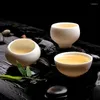 TEAWARE SETS 2 PCS/LOT Kinesisk stil TEACUP Handgjorda Vit Porslin Solid Color Tea Bowl Ceramic Set Accessories Personal Single Cup