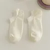 Mulheres meias femininas de cor sólida feminina Básica casual de meia respirável Slippers absorve o suor algodão tornozelo meninas invisíveis invisíveis