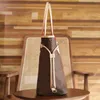 Fashion Luxury Sacs Bag des créateurs pour femmes Naverfull M40995 2 PCS Ensemble avec portefeuille Femmes Hands Messenger Messenger Composite Bag Tote Sac