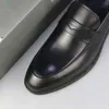 British Mens Casual Business Fashion Formal Leather Shoes with Thick Soles Wear-resistant and Slip Resistant