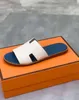 أحذية Izmir Men Men Mens Sandal Slippers مصمم صندل تقلبات جلدية التراث الجلدي Calfskin Sundals Summer Lazy Fashion Home Slides Casual Slides 38-45box