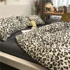 Bettwäsche Sets Justchic Frühling Erwachsener Single Double Kingsize Sexy Leopard Druck Bettdecke Bettlaken Kissen Kissen Koffer Set Home Decor