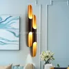 Lampada murale semplice a doppia testa a doppia testa inclinata in oro nero in alluminio soggiorno decorazione di bambù luminaria sconce