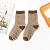4 par Fashion Mocha Color Japanese Rands Casual Women Socks Midtube Milk Coffee Retro Ins Cartoon 240408