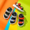 Sandals Boys Sandals 2023 Summer Big Boys Soft Sole Anti Slip Childrens Baby Shoes Childrens Beach Shoes D240515