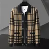 Herentruien 2024-Fine Fashion Business Autumn and Winter British Style Slim Trend Handsome Striped Cardigan Sweater Casual Knitwear