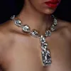 Pendant Necklaces Woman Luxurious Handmade Oversized Crystal Necklace Sexy Fashion Big Square Rhinestone Statement Necklaces Accessories240408