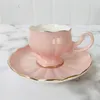 Kopjes schotels roze mooie porselein mokken koffiekope espresso -diensten bubbel keramiek schattige originele ontbijt theeset tasse dessert