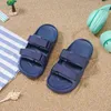 Pantofole estate pancipers casual a colori solidi scarpe da spiaggia per ragazzi bagni scarpe anti-slip per bambini morbido suolo comodo pantofole 240408