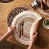 Tavolino rotondo placemat da 15 pollici fattoria intrecciata intrecciata con frangia con i mazze da pompon tappetino per sala da pranzo in sala da pranzo