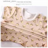 Rompers 2pcs Sommerbaby Kleidung Blumensets Kurzarmanzug T-Shirts und Hosen Jungen und Mädchen Anzüge Baumwollmode Weiche Outfits L47