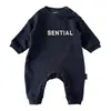 Vestiti firmati per bambini neonati per bambini Romper set di abbigliamento set da ragazzi maschera da designer di lusso puro cotone a manica lunga tuta