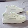 Designer Versátil Sports Shoes Men Women White Green Cinza Running Mesh Sapato casual respirável