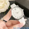 2024 Fashion Shining Brand Wrist Watch for Women Square Luxury Quartz Watches Lady Girl Leate Leather Strap Band Watch Free Frakt