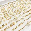 クラスターリング30pc/lot gold color for girls loveヘビアニマルバタフライカットアウトスターパールシンジョイントリングパーティージュエリーの女性