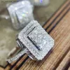 Cluster Rings Huitan Sparkling Cubic Zirconia Rings for Women Luxury Trendy Square-Shaped Wedding Bands Accessories High Quality 2022 Jewelry240408