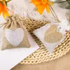 Wrap regalo 10pcs Heart Burlap Bags cowining borse per matrimoni rustico Contaglia per imballaggio natalizio per la festa di compleanno della festa per baby shower decorazioni