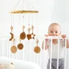 Baby Rammle Toys 612 maanden Bamboo houten hand geweven mobiel geboren muziek doos bed Bed Bell Hanging Holder Bracket baby Crib 240408