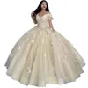 Bollklänning prinsessan quinceanera klänningar fjäril applikationer stor båge v-ringning tyll snörning stropplös söt 16 prinsessan fest födelsedag vestidos de 15 anos q03