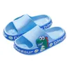 SLIPPER NIEUWE SOMMER KINDEREN Slippels Kinderschoenen Cartoon Dinosaur Slippers Zacht opgeloste anti-skid sandalen Kinderschoenen Zapatos Nia Chausson 240408