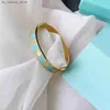 Charm Bracelets Luxury Wide Wrist Jewelry Designer Cuff Bracelet Women Bangle Men Black Blue White Brand 18k Gold Plated Patterned Enamel Stainless Steel240408