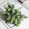 Fiori decorativi 30pcs/brandle finta pianta verde plastica artificiale per casa tavolino natale cassa regalo fai da te fai -da -te cassetta regalo