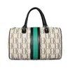 Umhängetaschen Mode klassische Retro -Frauenhandtasche große Kapazität Crossbody -Tasche für Geschäftspendler Anlässe