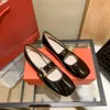 Baletowe płaskie buty z sandałami paska wysokiej jakości buty damskie damskie buty sukienki luksusowe buty projektantów biurowe buty biurowe