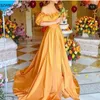 Feestjurken Aankomst Satin Oranje Lange avond 2024 Dubai Moslimjurk Vrouwen Abendkleider Prom plus size